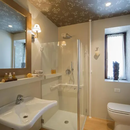 فندق Meltar Boutique Golf & 4*