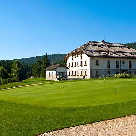 Meltar Boutique Golf & מלון אסיאגו