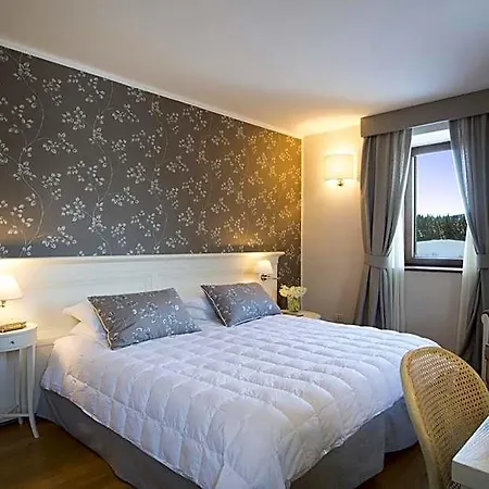 Meltar Boutique Golf & מלון 4*